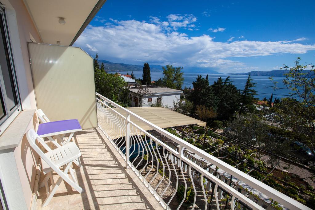 Apartment Pavica Novi Vinodolski Bagian luar foto